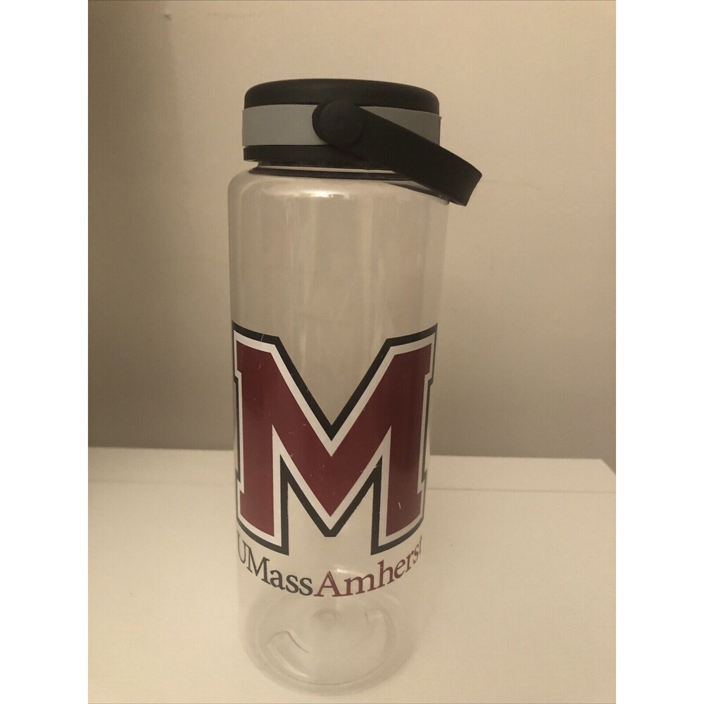 UMass Amherst Plastic Screw Top Water Bottle BPA Free Made in USA 40 oz.